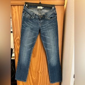 Abercrombie women’s jeans